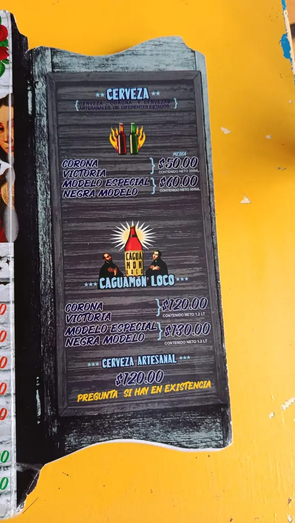 Panel de cerveza: media de $50 a $60, caguamón loco de 1.2 litros de $120 a $130, cerveza artesanal $120. Detalle en la carta en texto.